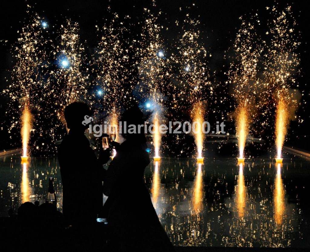 Fontane di Fuoco per Animazione Speciale al Taglio Torta Nuziale