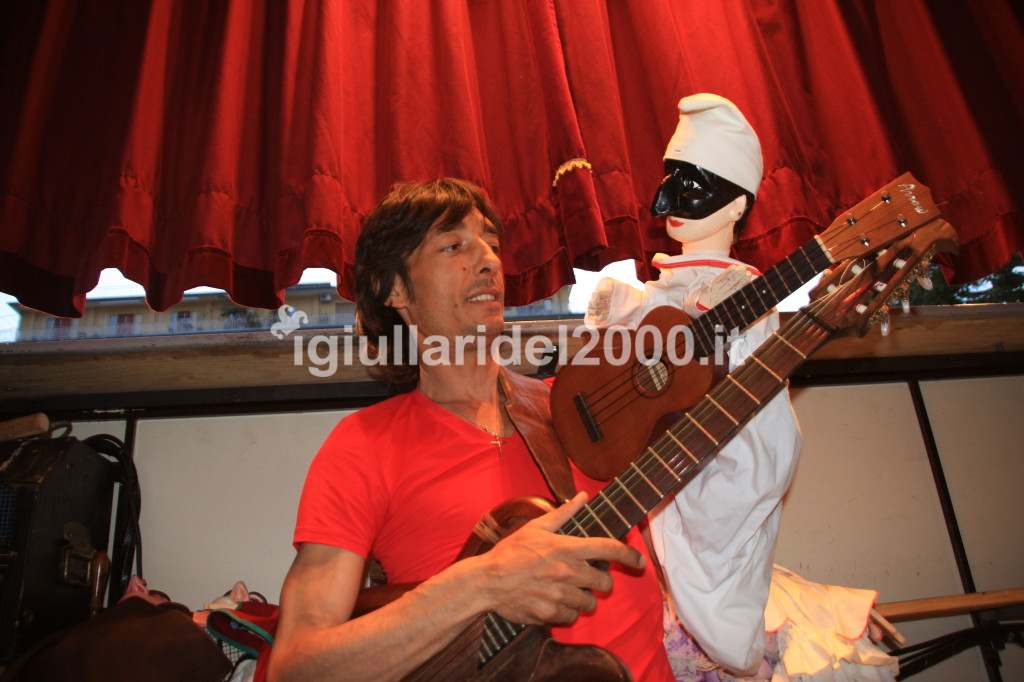 Artista Cantastorie by I Giullari del 2000